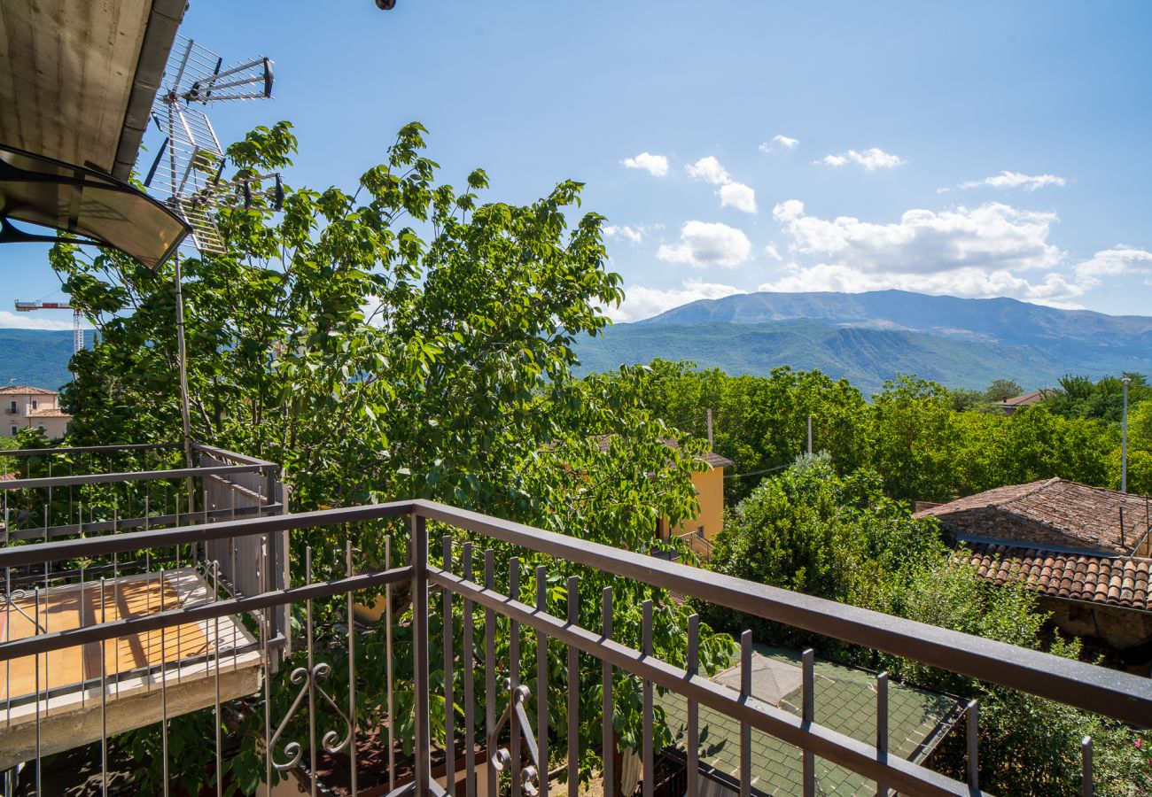 Appartamento a San Demetrio ne´ Vestini - Casa Orchidea